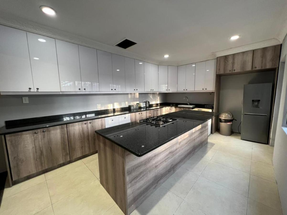 Durban Italian Villa 1&2 Εξωτερικό φωτογραφία